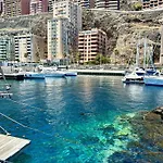In With Stunning Sea Views * Radazul