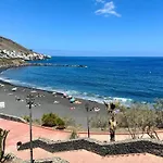 Apartmán In With Stunning Sea Views