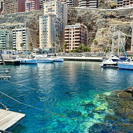 With Magnificent Sea Views * Radazul