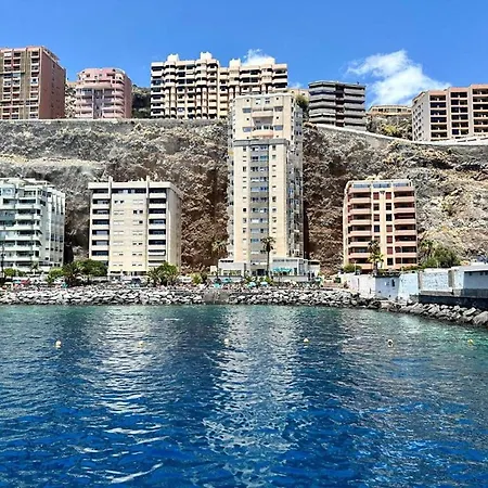 Apartment With Magnificent Sea Views