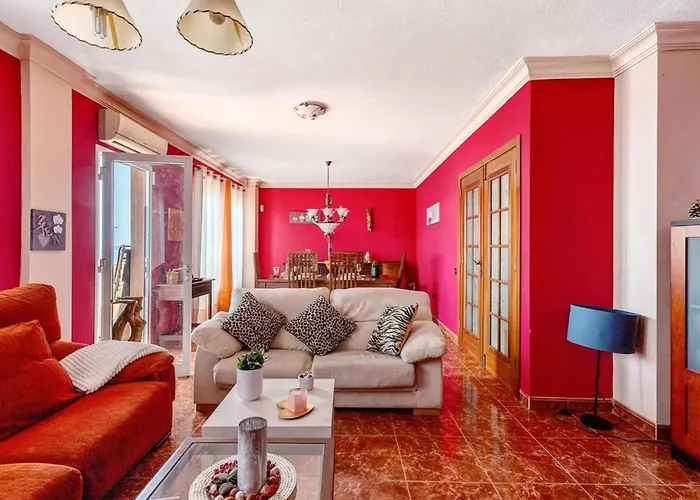 In With Stunning Sea Views Апартаменты *