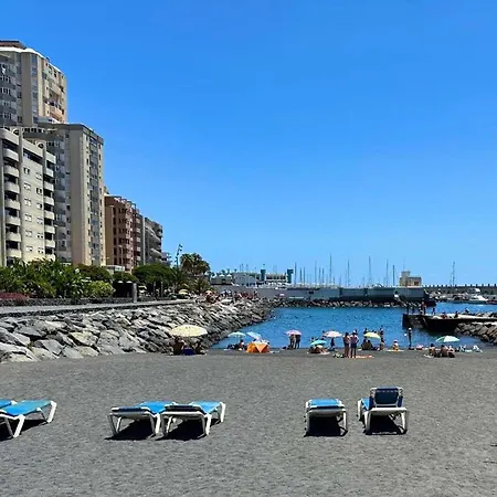 Апартаменты In With Stunning Sea Views *