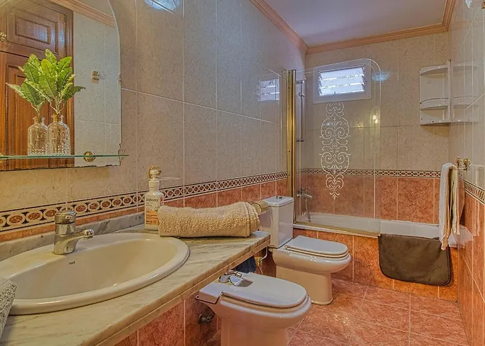 In With Stunning Sea Views Apartment Radazul