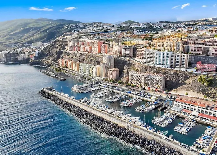 In With Stunning Sea Views Apartment