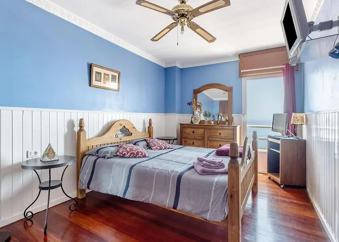 In With Stunning Sea Views Apartment